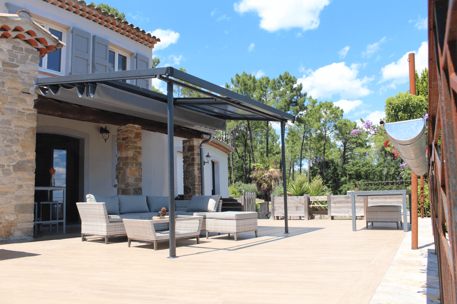 pergola avec toit coulissant polycarbonate Odessa